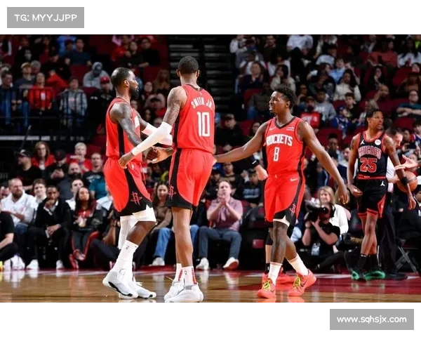 居家观看火箭对决太阳五大精彩瞬间，感受篮球激战的震撼与激情